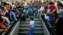Diego Maradona  Die Verwendung des sendungsbezogenen Materials ist nur mit dem Hinweis und Verlinkung auf TVNOW gestattet.