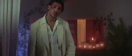 Kabir Lal (John Abraham)  Die Verwendung des sendungsbezogenen Materials ist nur mit dem Hinweis und Verlinkung auf RTL+ gestattet.