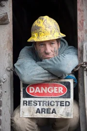 Mike Rowe of DIRTY JOBS during Rock Quarry episode in Monroe, WA. Mike Rowe of DIRTY JOBS during Rock Quarry episode in Monroe, WA.