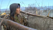 31275_ep105_020 Yukon Men - episode 5. Picture shows: Joey Zuray goose hunting after George Roberts’ funeral.