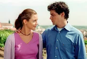 Sebastian Reidinger (Fritz Karl) und Helga Schuster (Kristina Bangert) mit Zukunftsplänen.