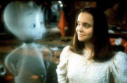 Casper hat in dem M&auml;dchen Kat (Christina Ricci) endlich eine menschliche Freundin gefunden.