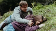 Die Flucht von Jenny Eder (Laurena Marisol Lehrich) hat für sie und Mathias Baumgartner (Michael Kranz) fatale Folgen.