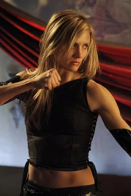 Auf der Suche nach zwei verschwundenen Hochzeitsringen r&auml;umt Undercover-Engel Natalie (Cameron Diaz) in der Unterwelt gewaltig auf ...
