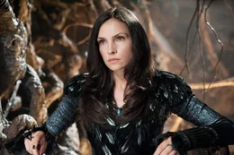 Verfolgt einen perversen Plan: Hexe Muriel (Famke Janssen) ...