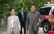 Ermitteln im Fall eines ehemaligen FBI-Agenten, dessen Ermordung wohl etwas mit einem seiner vergangenen Fälle zu tun hat: Joan (Lucy Liu, r.) und Sherlock (Jonny Lee Miller, l.) ...