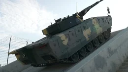 Der Lynx beeindruckt mit einer L&auml;nge von 8,49 Metern, einem Gewicht von 45 Tonnen.