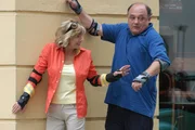 Amelie (Gila von Weitershausen) und Bruno (Karl Fischer).