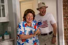 Flo (Margo Martindale), Earl (Robert Pine).