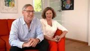 Hausboot-Besitzer Sylvia Erkens (r) und Leo Reyrink aus Leverkusen. Hausboot-Besitzer Sylvia Erkens (r) und Leo Reyrink aus Leverkusen.