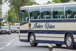 Der Bus.