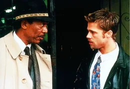 L-R: Somerset (Morgan Freeman), Mills (Brad Pitt)