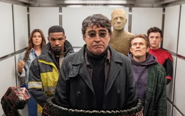 (v.l.n.r.) May Parker (Marisa Tomei); Max Dillon / Electro (Jamie Foxx); Dr. Otto Octavius / Dr. Octopus (Alfred Molina); Sandman; Norman Osborn / Gr&uuml;ner Kobold (Willem Dafoe); Peter Parker / Spider-Man (Tom Holland)