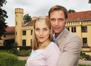 Bianca - Wege zum Glück Kapitel 1 Staffel 1, Episode 1 Die Hauptdarsteller der Telenovela «Bianca - Wege zum Glück»: Tanja Wedhorn als Bianca, Patrik Fichte als Oliver