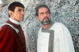 Leonard Nimoy, Laurence Luckinbill