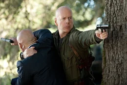 General Joe Colton (Bruce Willis)