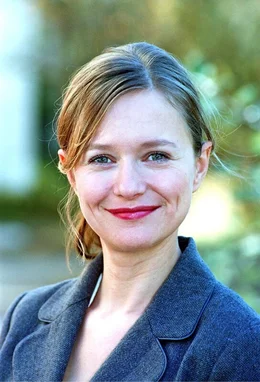 Stefanie Stappenbeck als Nina
