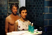 Cahit (Birol &Uuml;nel) und Sibel (Sibel Kekilli).
