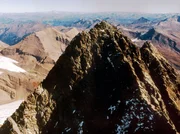 30 Uhr. Die spektakul&auml;re Dokumentation mit enormen technischen Aufwand zeigt das Glocknermassiv in all seiner pittoresken Wildheit im Verlauf der Jahreszeiten.