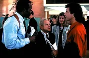 L-R: Roger Murtaugh (Danny Glover), Leo Getz (Joe Pesci), Lorna Cole (Rene Russo), Martin Riggs (Mel Gibson)