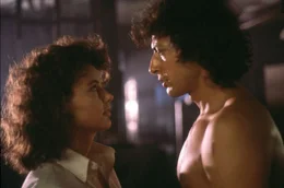 Die Fliege Eine romantische Begegnung mit ungeahnten Folgen: Geena Davis als Veronica Quaife, Jeff Goldblum als Seth Brundle  Copyright: SRF/1986 Twentieth Century Fox Film Corporation