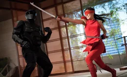 Snake Eyes (Ray Park, l.), Jinx (Elodie Yung)