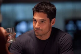 Im Visier des B&ouml;sen: Flint (D.J. Cotrona) ...