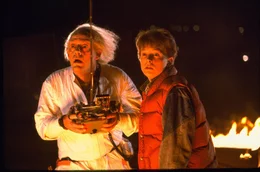 Michael J. Fox (r), Christopher Lloyd (l)