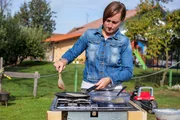 Zu Tisch Slowenien Daniela Gjergjek kocht Šmor. Zu Tisch Slowenien Daniela Gjergjek kocht Šmor.