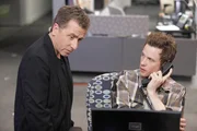 Dr. Cal Lightman (Tim Roth, l.) und Zach Morstein (Ashton Holmes)