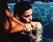 Lucy Harmon (Liv Tyler)