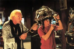 L-R: Doc Emmett Brown (Christopher Lloyd), Marty (Michael J. Fox)