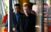 Dr. Ray Langston (Laurence Fishburne); Lt. Horatio Caine (David Caruso).