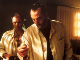 Jean-Claude (Philippe Bergeron) und Philippe Roach&eacute; (Jean Reno, r.)