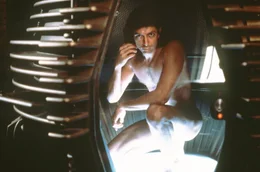 Der Wissenschaftler Seth Brundle (Jeff Goldblum) experimentiert mit der Entmaterialisierung von Gegenst&auml;nden, die er durch computergesteuerte Programme aufl&ouml;st und sie so von einem Punkt zum anderen transportiert - das Transportmittel der Zukunft ...