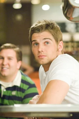Mike Vogel (Jack).
