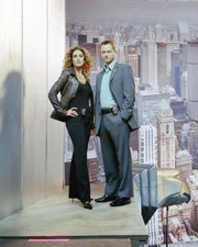 Stella Bonasera (Melina Kanakaredes) und Mac Taylor (Gary Sinise)