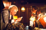 Christopher Lloyd (Dr. Emmett Brown), Michael J. Fox (Marty McFly).