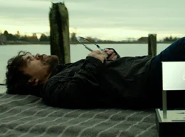 Sam Bloom (Peter Dinklage)