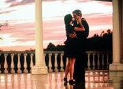 Trotz anf&auml;nglichem Z&ouml;gern nimmt Diana (Demi Moore) das unmoralische Angebot von John Gage (Robert Redford) an.