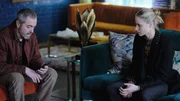 In der Wohnung seiner Tochter begegnet Danny (James Nesbitt) Nicola (Niamh Algar), der Ehefrau seiner toten Tochter, die ihm ein Video der Hochzeit zeigt. In der Wohnung seiner Tochter begegnet Danny (James Nesbitt) Nicola (Niamh Algar), der Ehefrau seiner toten Tochter, die ihm ein Video der Hochzeit zeigt.