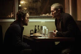 Kassen (Garret Dillahunt, r.)