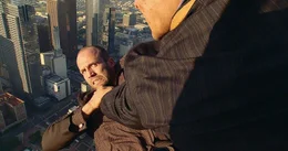 Chev Chelios (Jason Statham, l)