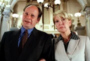 L-R: Dr. Puschnig (Alexander Waechter) and Julia Laubach (Christiane Hörbiger)