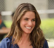 Amanda Peet (Trish Patterson).