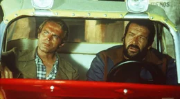 Die beiden schlagkr&auml;ftigen Haudegen Kid (Terence Hill, l.) und Ben (Bud Spencer, r.) sind und bleiben zwei unzertrennliche Freunde. Bei einem Autorennen gewinnen sie einen lang ersehnten Buggy ...