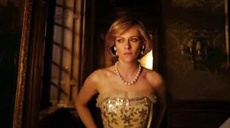 Sie m&ouml;chte dem goldenen K&auml;fig entfliehen: Lady Diana (Kristen Stewart) mag ihre Perlenkette nicht.