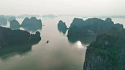 Es gibt kaum einen anderen Ort, der so viel über die Geschichte unseres Planeten erzählt, wie der Grand Canyon. Es gibt kaum einen anderen Ort, der so viel über die Geschichte unseres Planeten erzählt, wie der Grand Canyon.