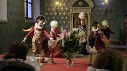 Seine Entdeckung der 4 Jupitermonde pr&auml;sentiert Galileo Galilei am Hof der Medici mit einem Ballett der Himmelsk&ouml;rper.