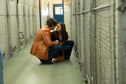 L-R:  Ted Bundy (Zac Efron) and Liz Kendall (Lily Collins)